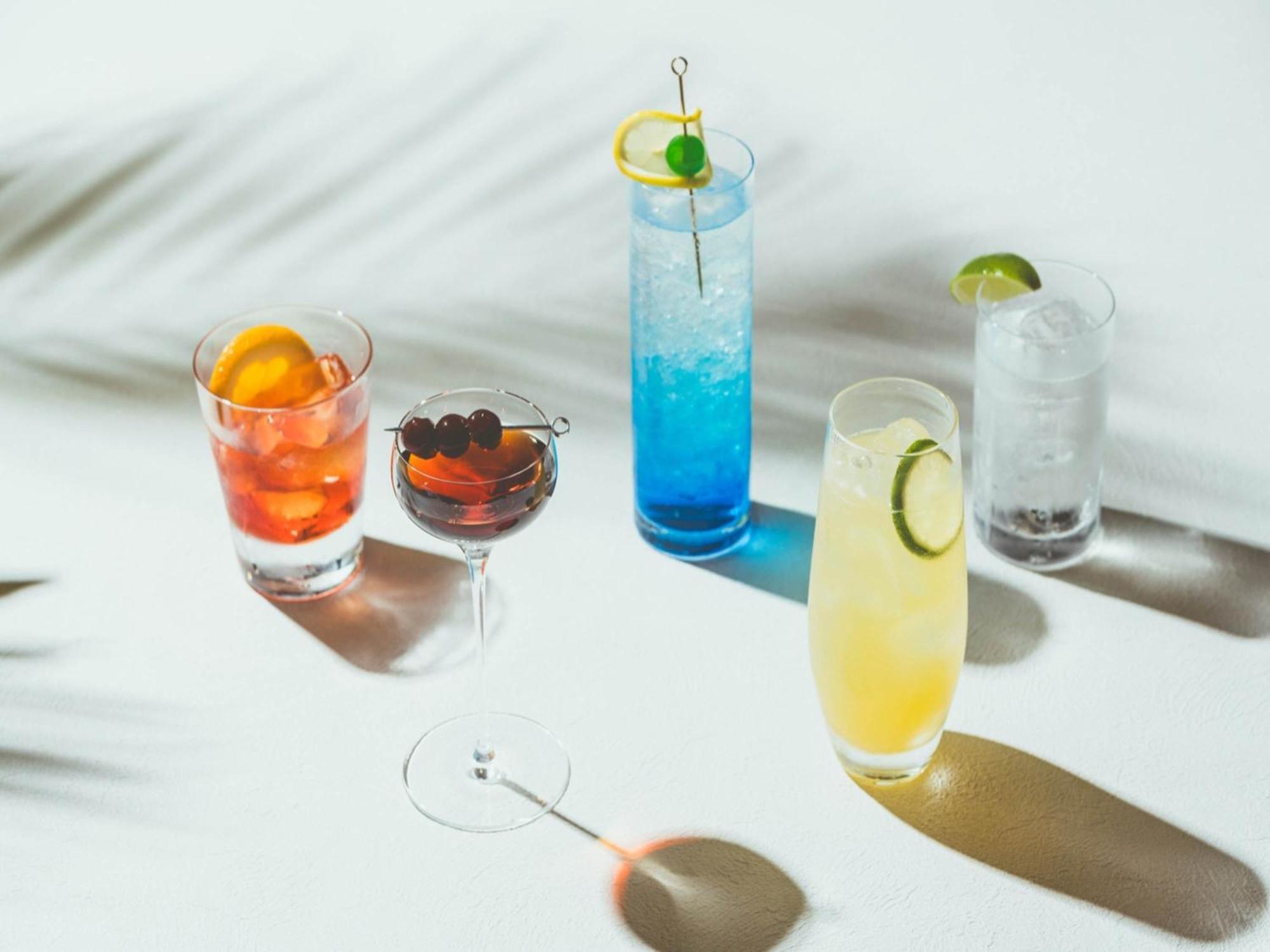 Oriental Hotel Okinawa Resort & Spa Nago Dış mekan fotoğraf A selection of cocktails